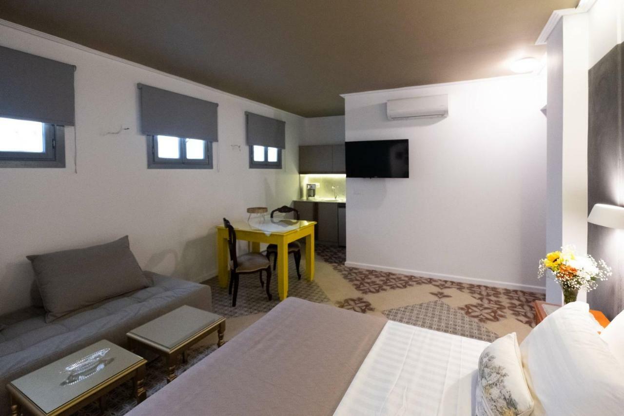 Athenian Yard Suites Zewnętrze zdjęcie